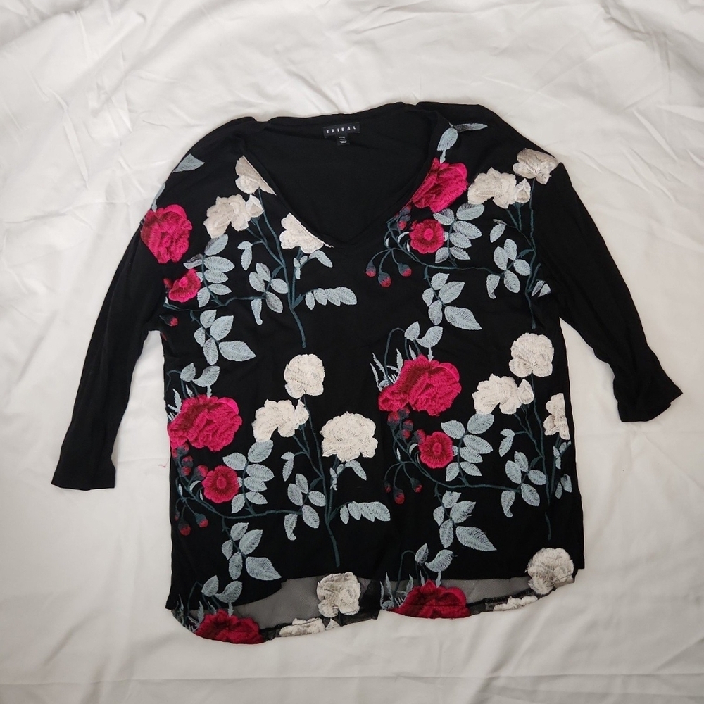 Tribal Women's size XL black floral embroidered blouse #BC3